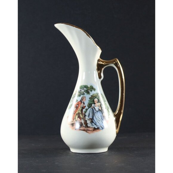 Hand Painted Pitcher Colonial Scene Gilded Accents 6.5" Japan 1950s GC - Picture 1 of 9